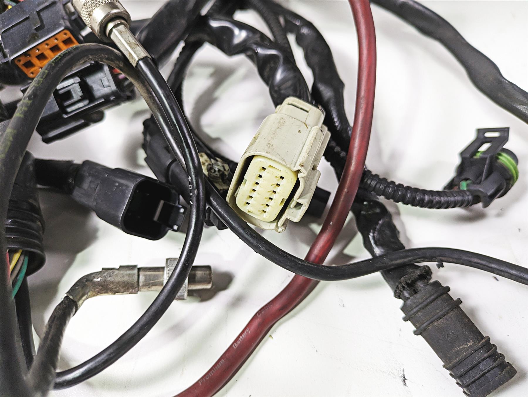 2008 Harley Touring FLHTCU E-Glide 105TH Wiring Harness Loom -Abs 70121-08 {{ shop.shopifyCountryName }} - Mototech271
