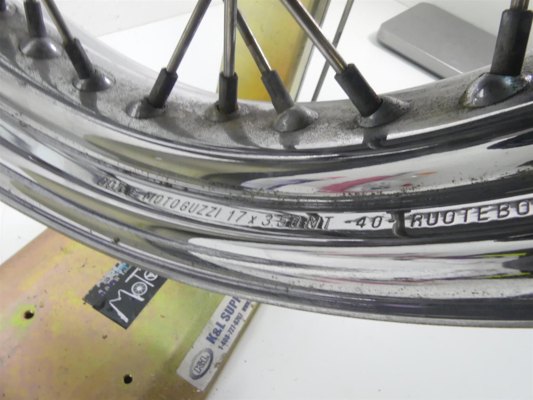 2001 Moto Guzzi California Sp 1100 Straight 17x3.5 Rear Wheel Rim GU03630640 {{ shop.shopifyCountryName }} - Mototech271