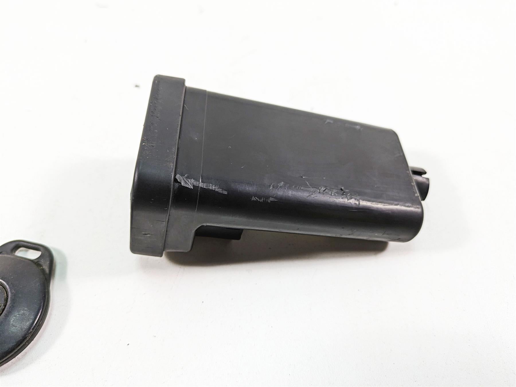 2006 Harley Touring FLHXI Street Glide Tssm Security Module + Fob Key 68922-00D {{ shop.shopifyCountryName }} - Mototech271