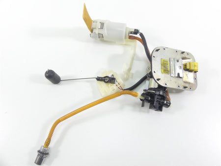 2008 Harley Softail FLSTSB Cross Bones Fuel Gas Petrol Pump - Tested 75284-08A {{ shop.shopifyCountryName }} - Mototech271