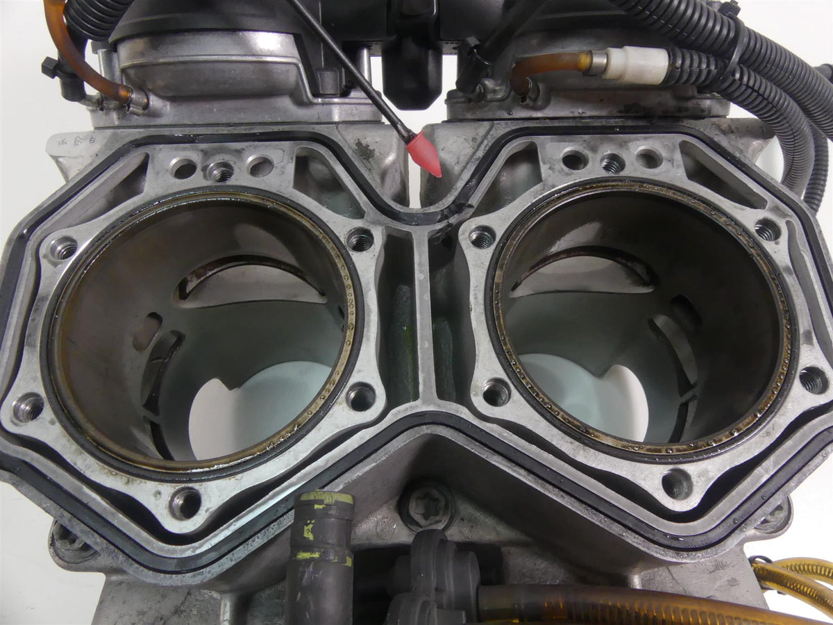 2012 Ski-Doo Summit X 800R Etec Cylinderhead + Pistons - Read 420413041 {{ shop.shopifyCountryName }} - Mototech271