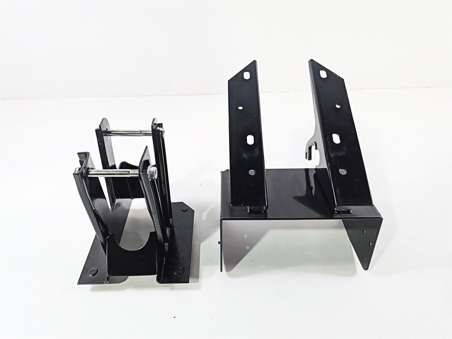 2004 Harley Touring FLTRI Road Glide Front Fairing Mount Holder Carrier 58530-04-Mototech271