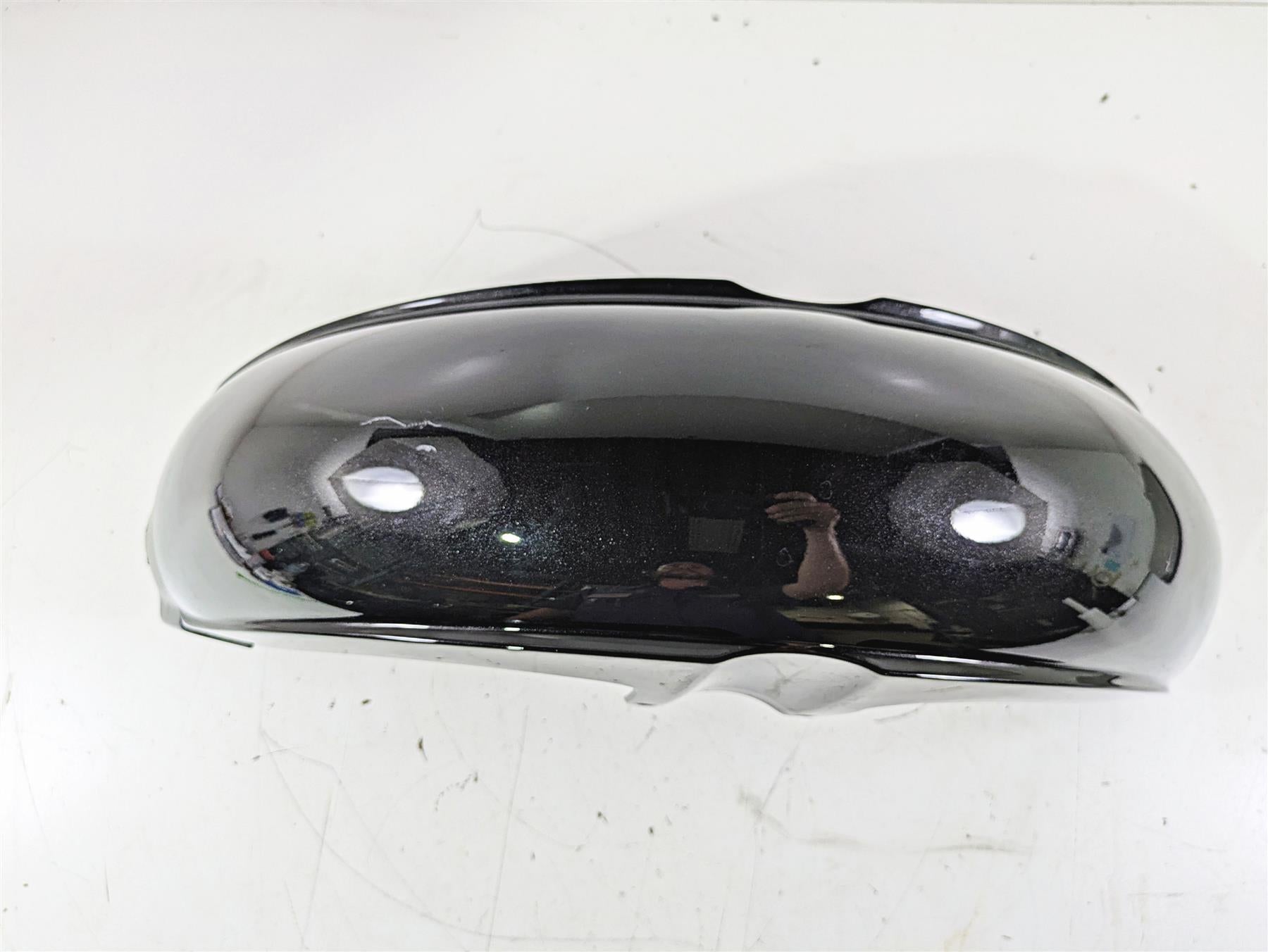 2014 Moto Guzzi California 1400 Touring Front Fender B064099 {{ shop.shopifyCountryName }} - Mototech271