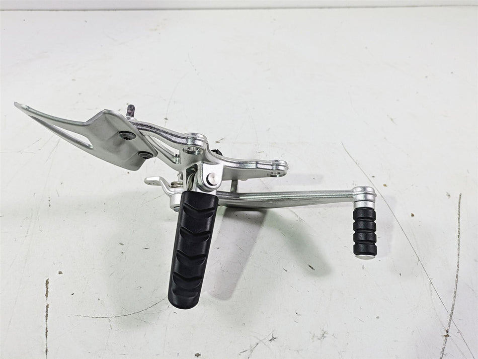 2015 BMW R nineT K21 Right Rider Driver Footpeg & Brake Pedal 46717671078 {{ shop.shopifyCountryName }} - Mototech271