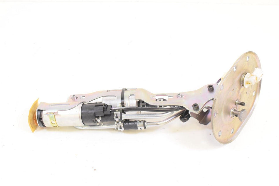 2013 Triumph 1215 Trophy SE Fuel Gas Petrol Pump T2400352 {{ shop.shopifyCountryName }} - Mototech271