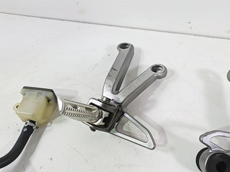 2003 Suzuki GSF1200 Bandit Foot Peg Rest + Shifter & Brake Lever Set 43511-26E02 {{ shop.shopifyCountryName }} - Mototech271