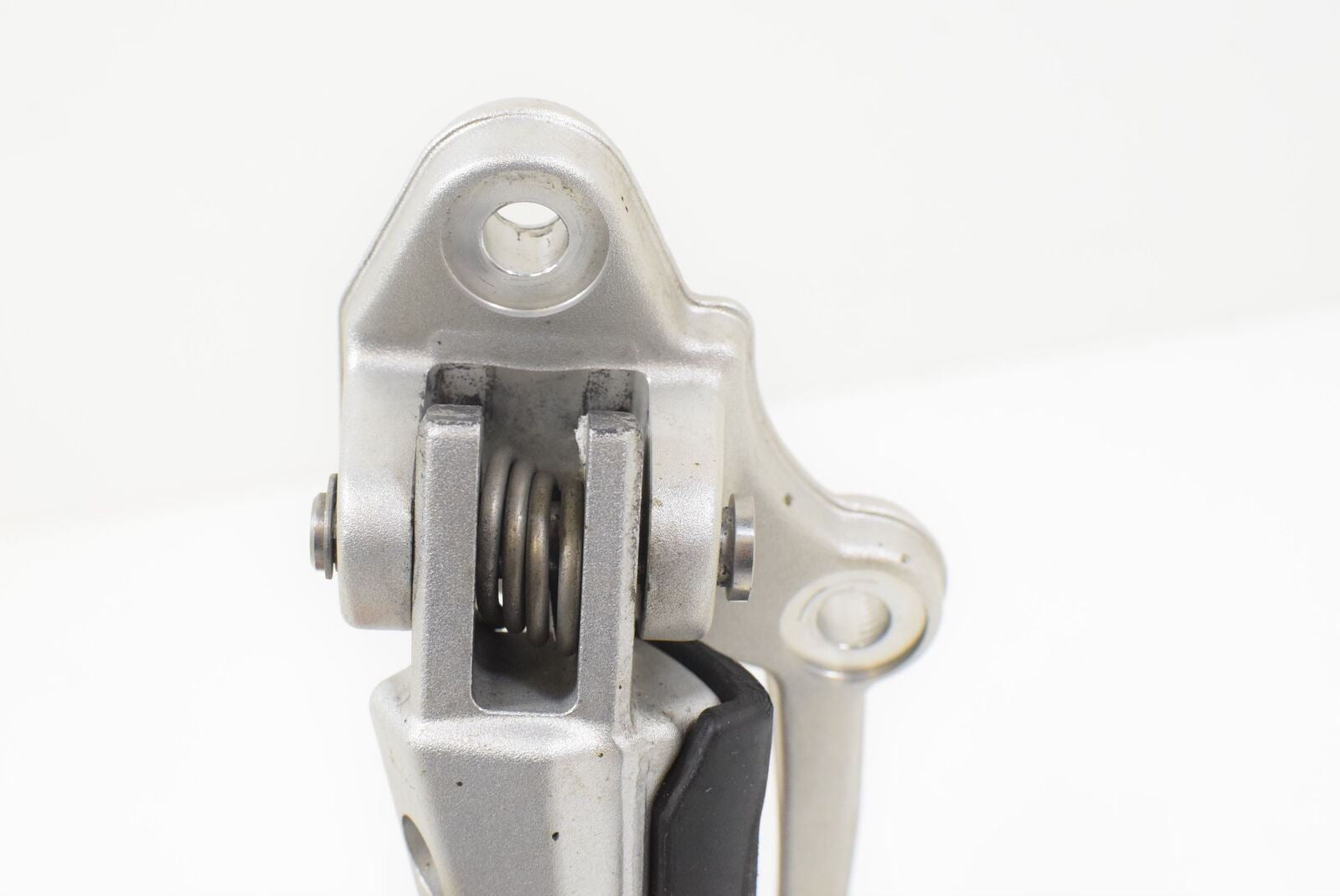 2014 BMW R1200R R1200 R K27 Front Right Footpeg Shifter Peg 46717728691 {{ shop.shopifyCountryName }} - Mototech271
