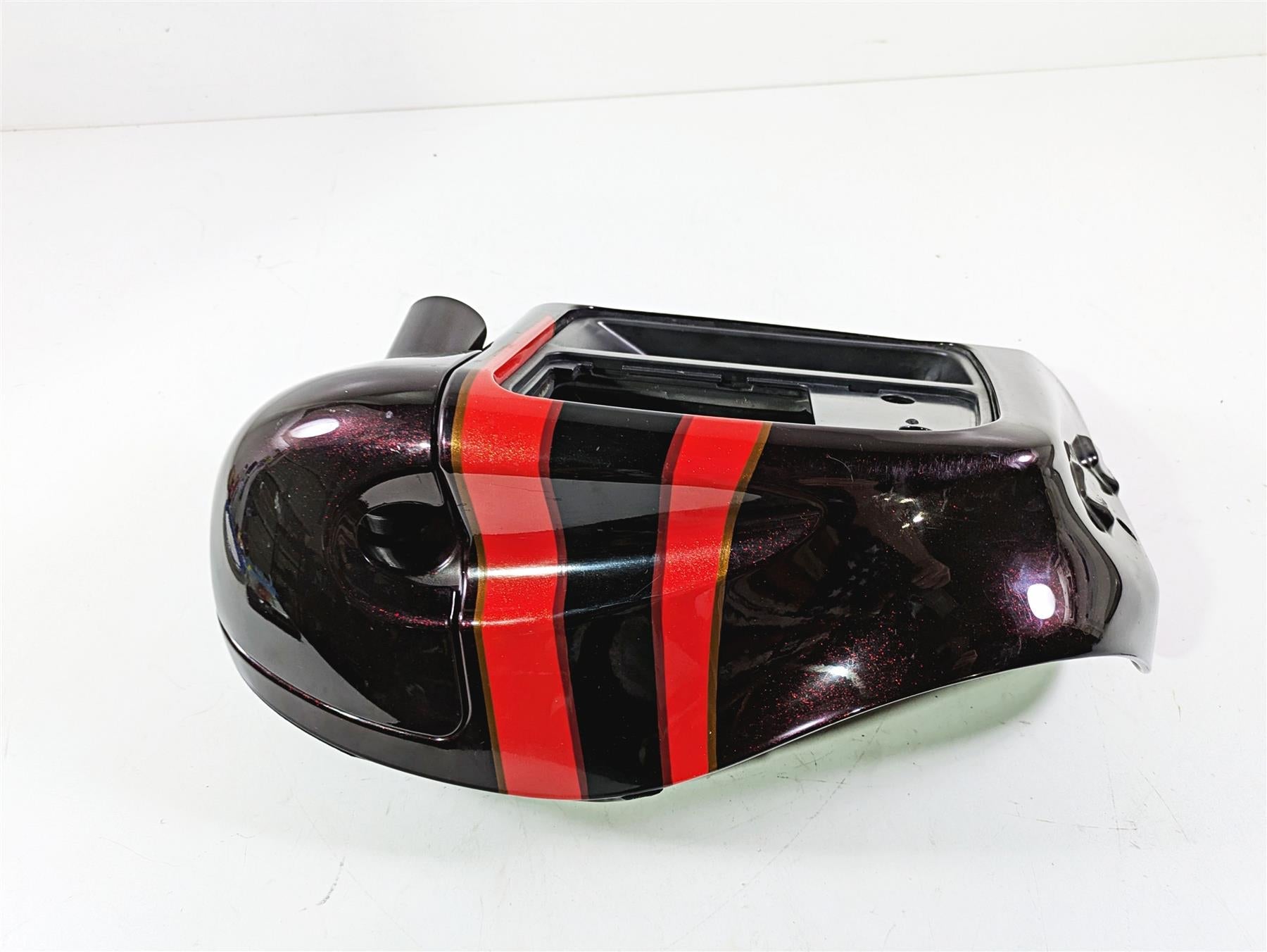 2017 Harley Touring FLHTKSE CVO E-Glide Right Lower Leg Fairing Cover 57100114 {{ shop.shopifyCountryName }} - Mototech271