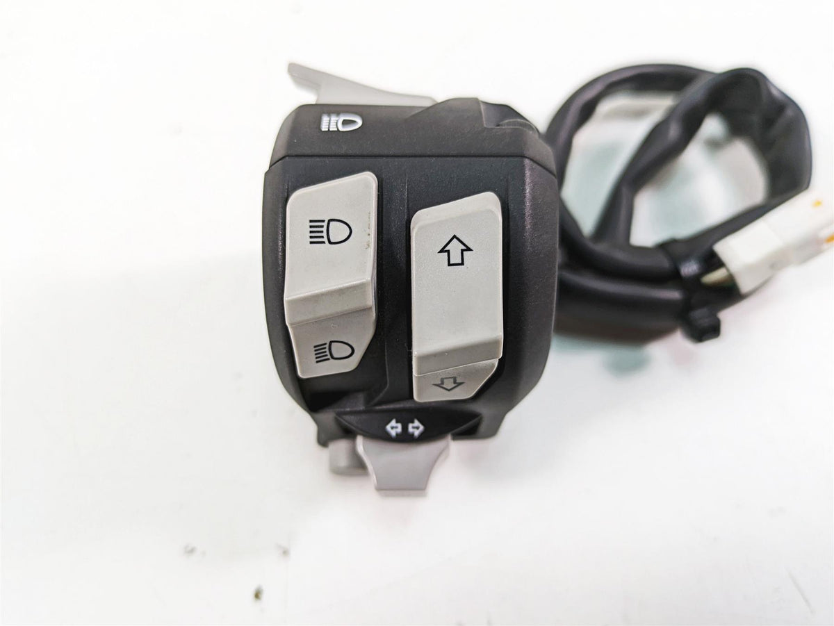 2020 Ducati Hypermotard 950 SP Left Hand Turn Signal Control Switch 65110281C {{ shop.shopifyCountryName }} - Mototech271