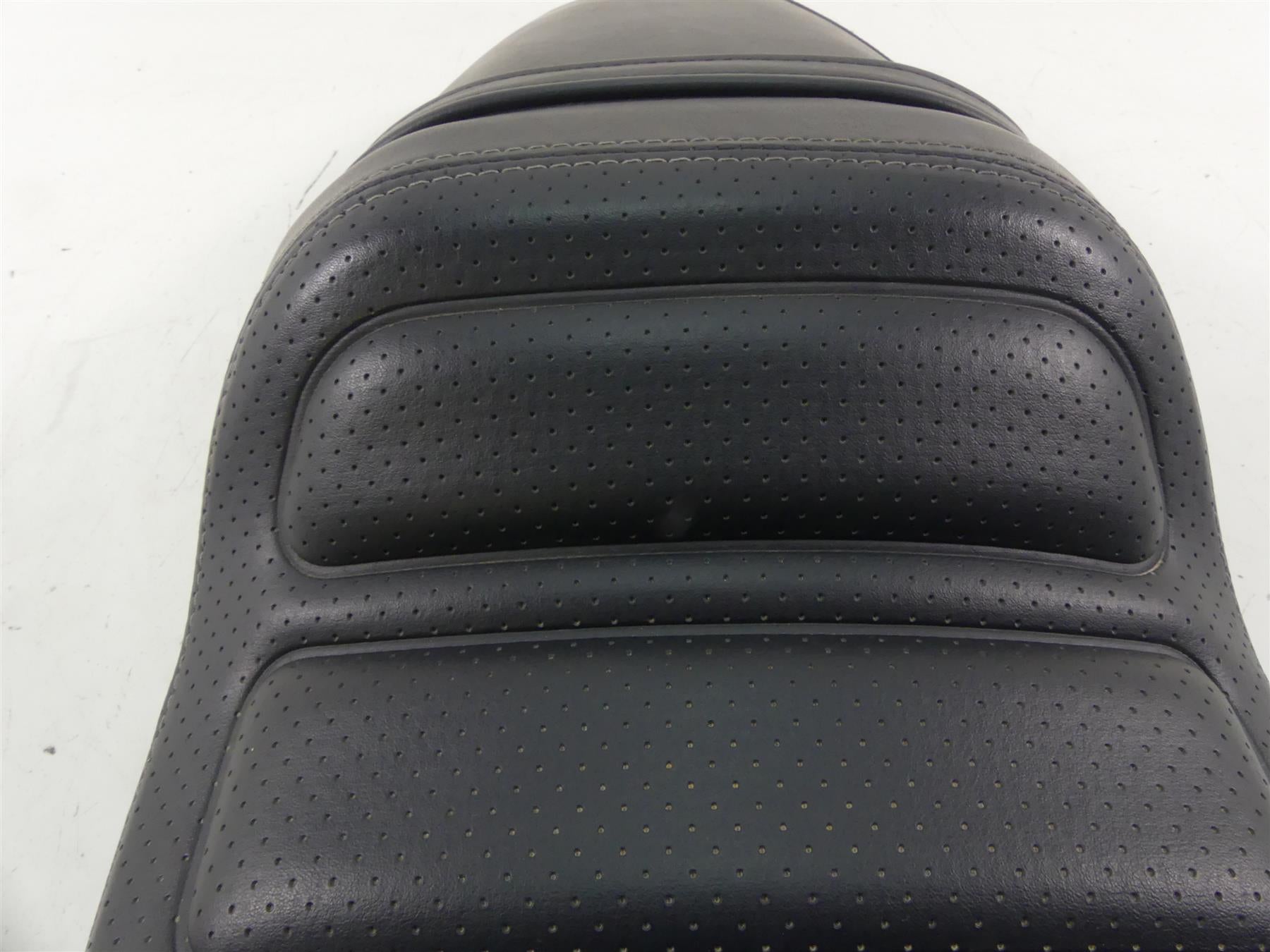 2020 Harley XL1200 CX Sportster Roadster Nice Duo Seat Saddle 52000233 {{ shop.shopifyCountryName }} - Mototech271