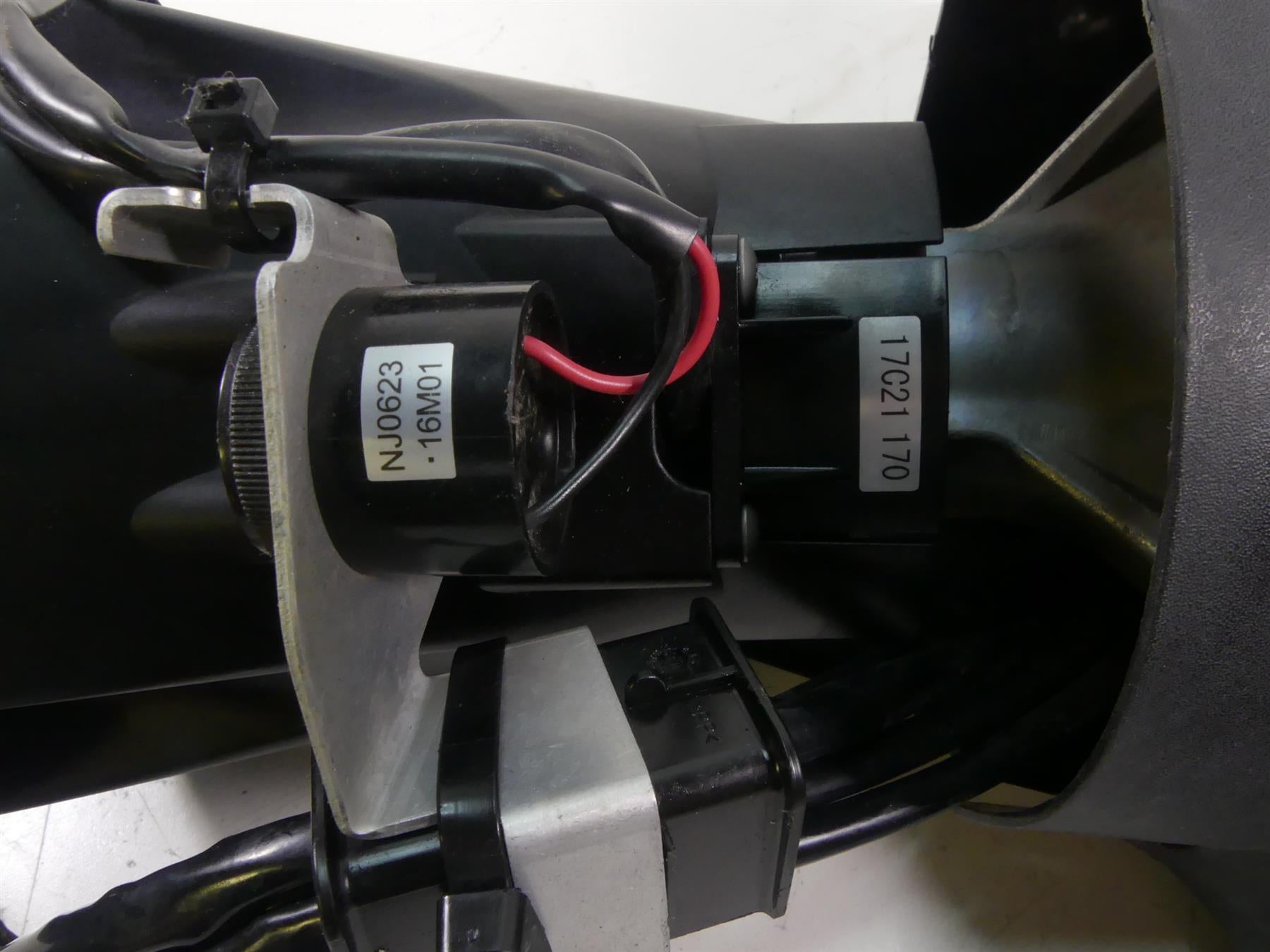 2017 Yamaha Waverunner VX Limited Complete Steering Handlebar set F2X-61400-00- {{ shop.shopifyCountryName }} - Mototech271