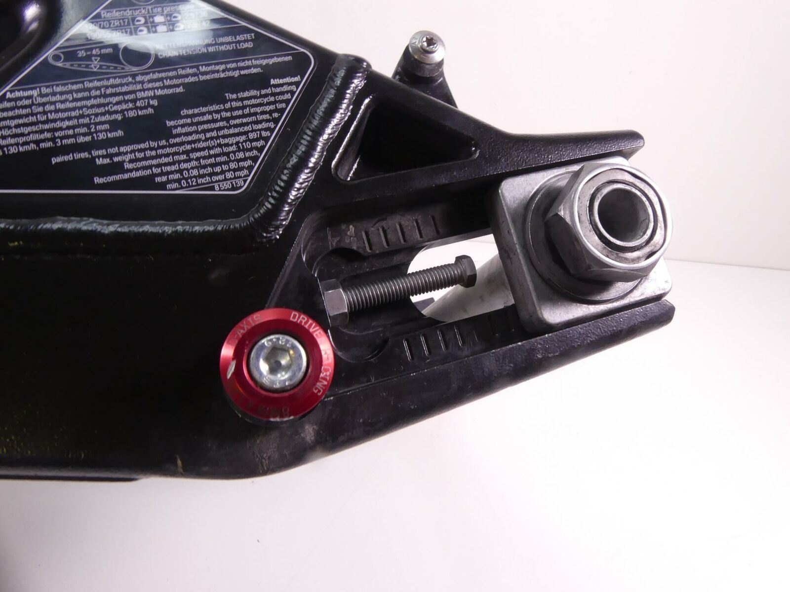 2019 BMW S1000R K47 Rear Nice Swingarm Swing Arm 28mm axle 33358549982 {{ shop.shopifyCountryName }} - Mototech271