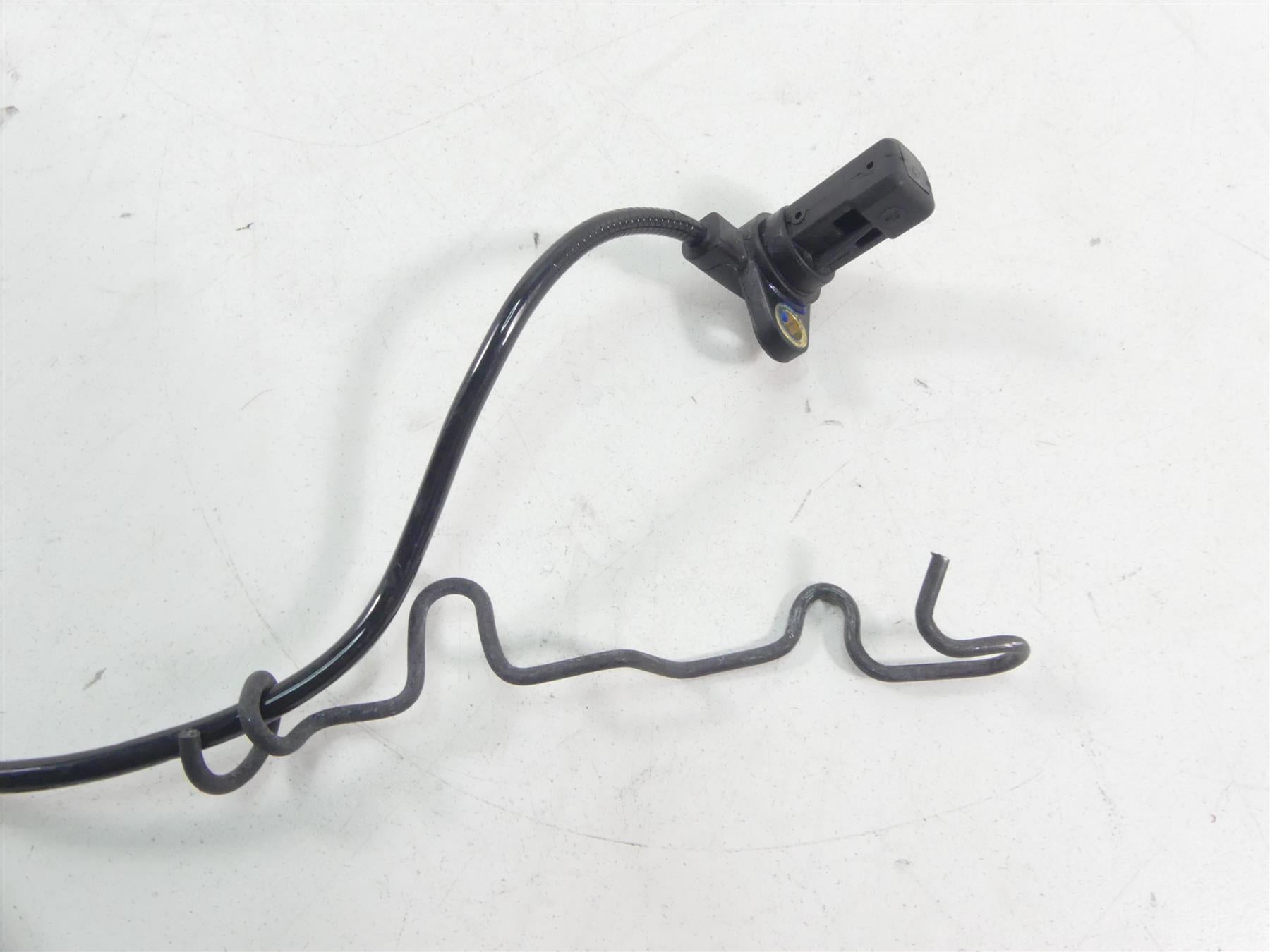 2019 Moto Guzzi V7 III Stone 750 Front Wheel Speed Abs Brake Sensor 859792 {{ shop.shopifyCountryName }} - Mototech271