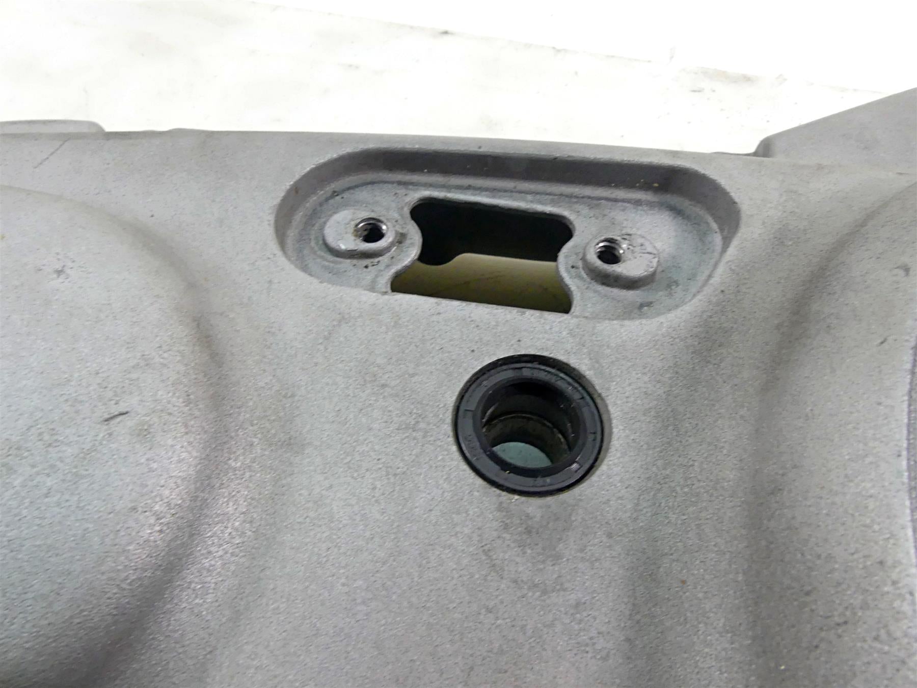 2009 Harley XR1200 Sportster Outer Primary Drive Clutch Cover 34951-04 25471-06 {{ shop.shopifyCountryName }} - Mototech271