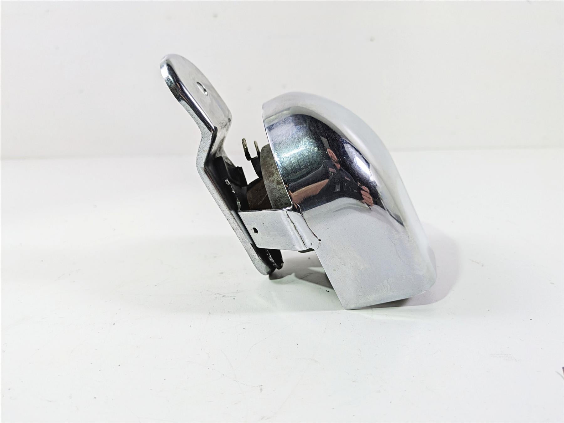 1999 Harley Dyna FXDL Low Rider Aftermarket Horn & Cover Set 61300478A 69060-90H {{ shop.shopifyCountryName }} - Mototech271
