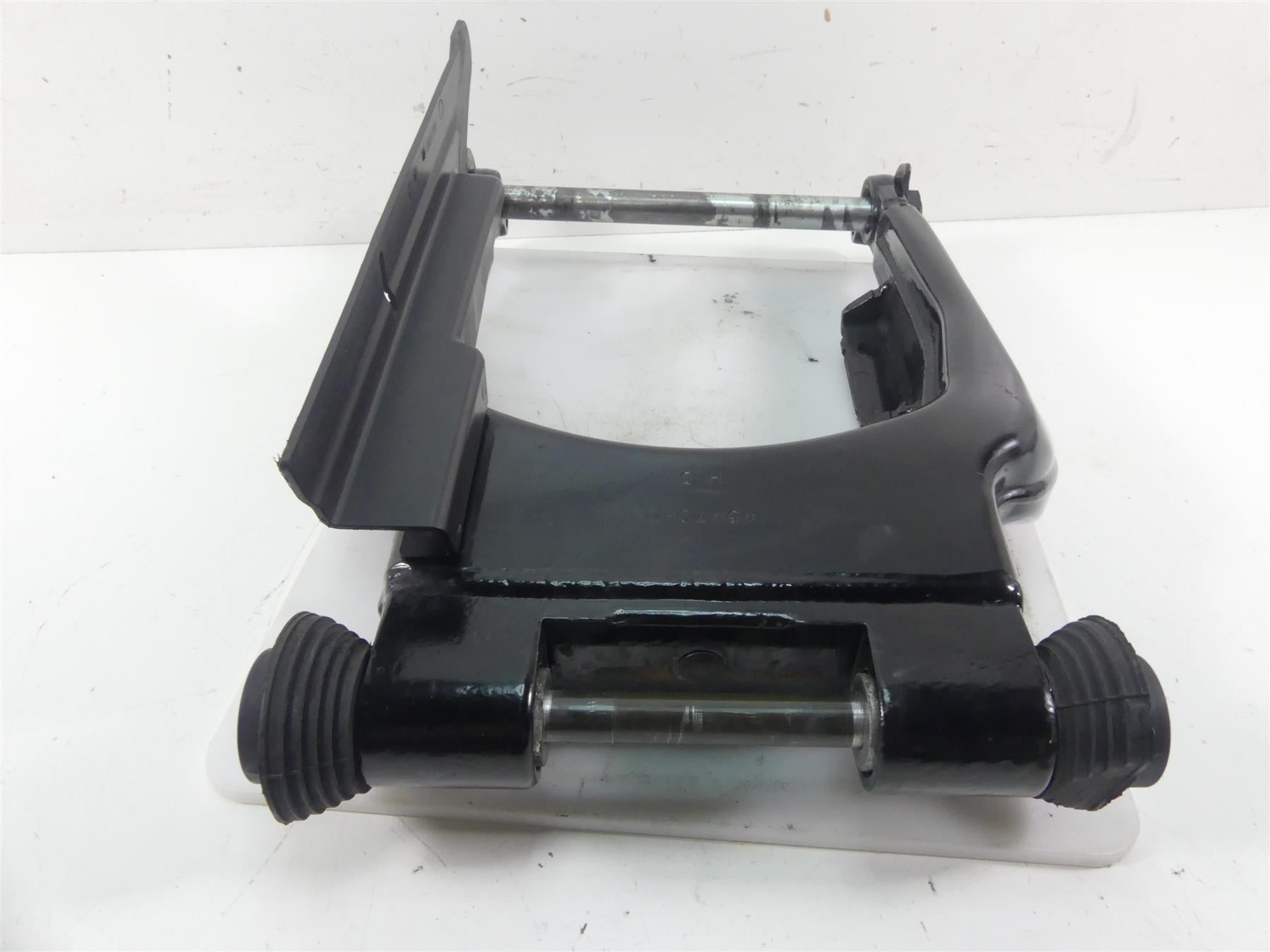 2013 Harley Touring FLHTK Electra Glide Rear Swingarm Swing Arm Axle 45470-09 {{ shop.shopifyCountryName }} - Mototech271