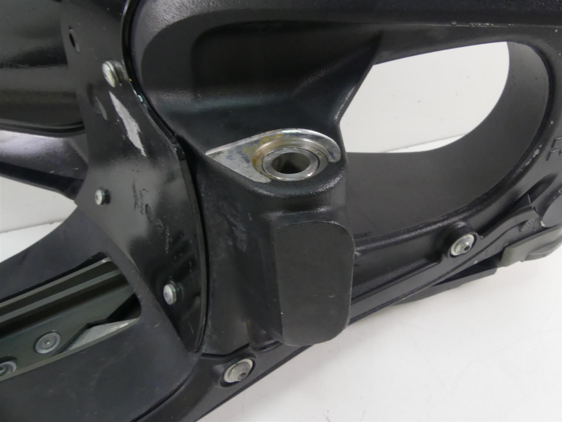 2018 Mv Agusta F3 800 RC Rear Straight Swingarm Axle Set 8D00B5783 8000B3198 {{ shop.shopifyCountryName }} - Mototech271