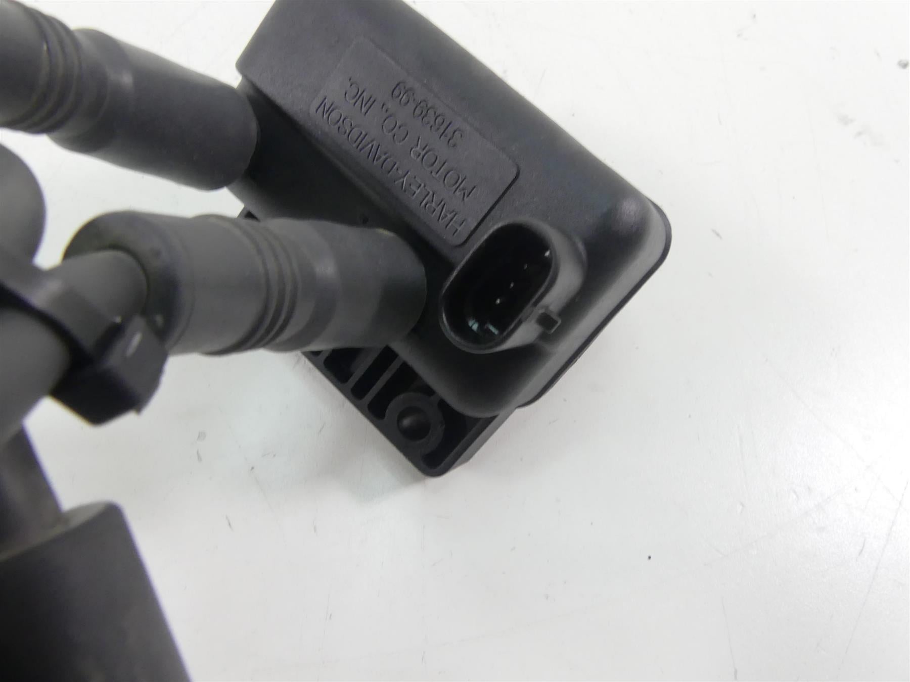 1999 Harley Touring FLHTCUI Electra Glide Ignition Coil Wire Plug Set 31639-99 {{ shop.shopifyCountryName }} - Mototech271