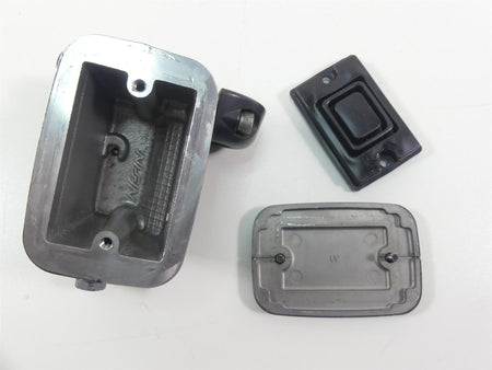2013 Triumph Rocket 3 Touring Front Nissin Brake Master Cylinder 5/8 T2028025 {{ shop.shopifyCountryName }} - Mototech271