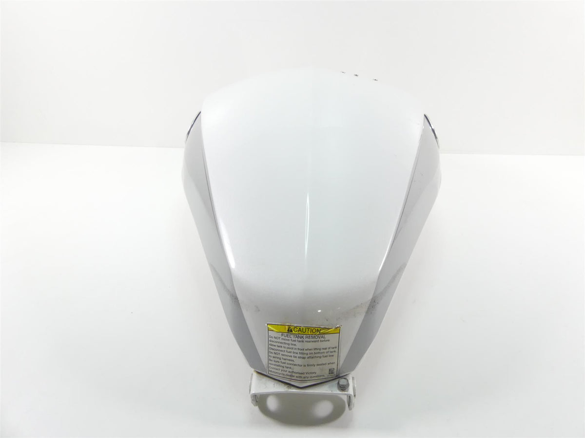 2011 Victory Cross Country Fuel Gas Petrol Tank Reservoir - Read 1016149 {{ shop.shopifyCountryName }} - Mototech271