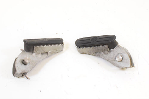 05 BMW R1200GS R1200 GS K25 Front Rider Driver Footpeg SET 46717729281 | Mototech271