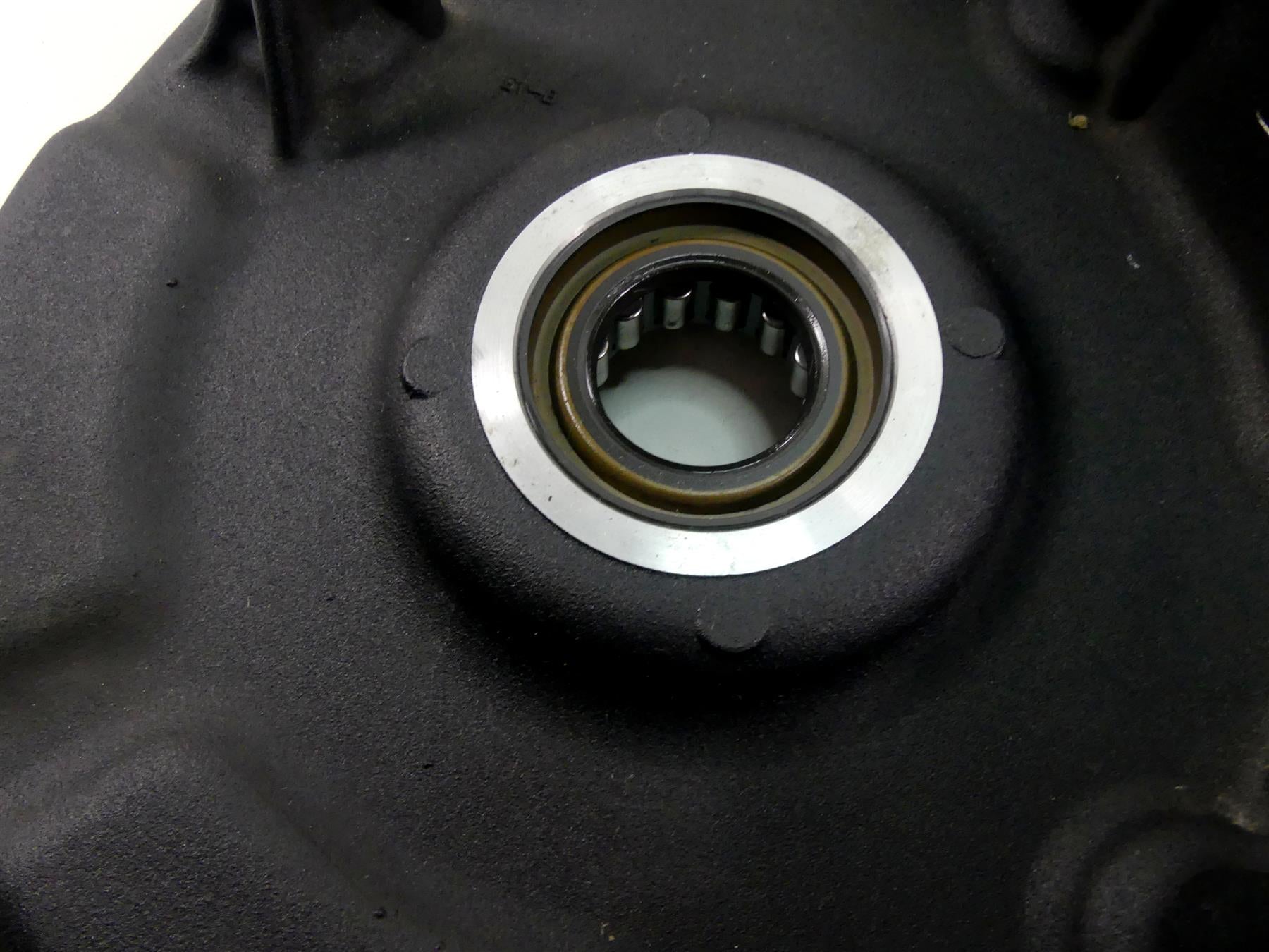 2017 Harley Softail FXSB Breakout Inner Primary Drive Clutch Cover 60701-08A {{ shop.shopifyCountryName }} - Mototech271