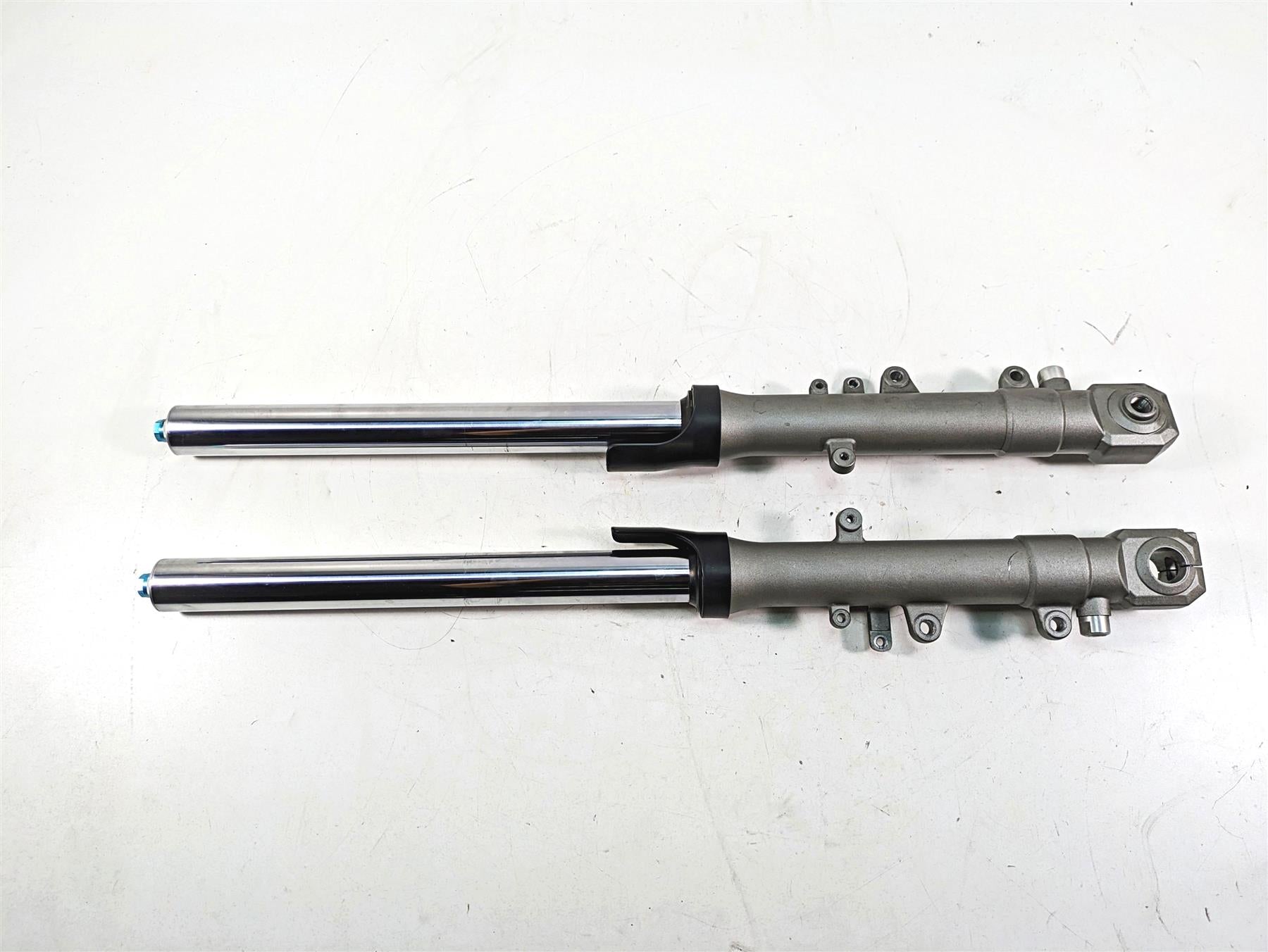 2002 Yamaha FZ1 FZS1000 Fazer Straight Front Fork Leg Damper Set 5LV-23103-00-00 {{ shop.shopifyCountryName }} - Mototech271