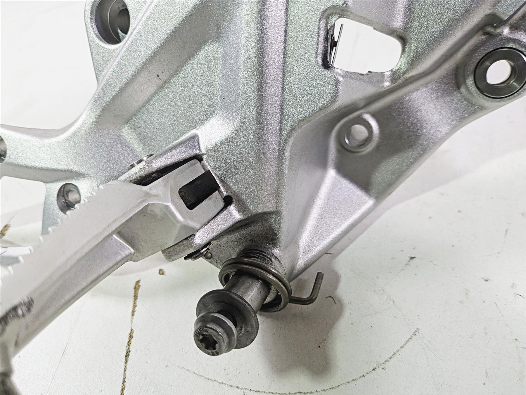 2016 BMW F800R K73 Right Front Rider Footpeg Foot Peg Rear 8527864 46718534960 {{ shop.shopifyCountryName }} - Mototech271