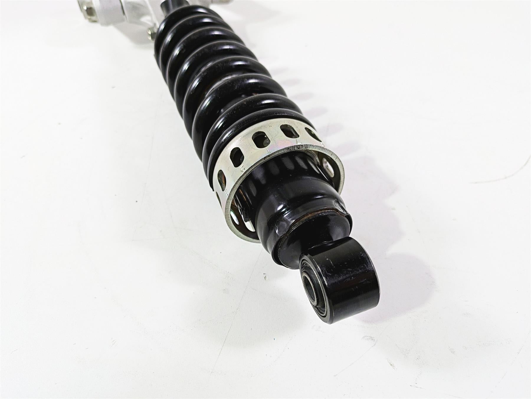 2016 Suzuki M109R VZR1800 Boulevard Rear Shock Suspension Damper 62100-48GB0 {{ shop.shopifyCountryName }} - Mototech271