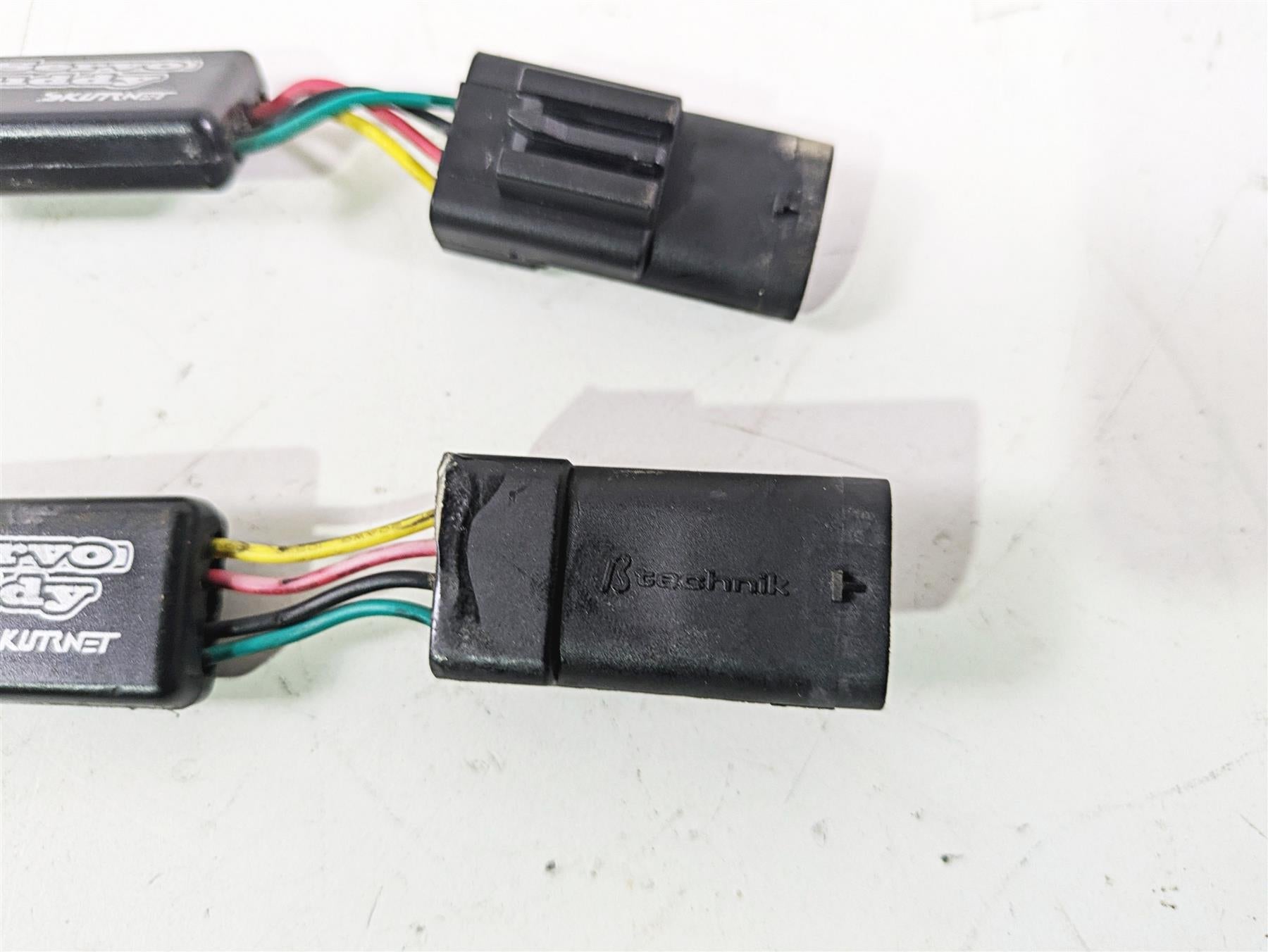 2017 BMW S1000RR K46 SkutrNet Exhaust Pipe Servo Buddy Set 42-2757 {{ shop.shopifyCountryName }} - Mototech271