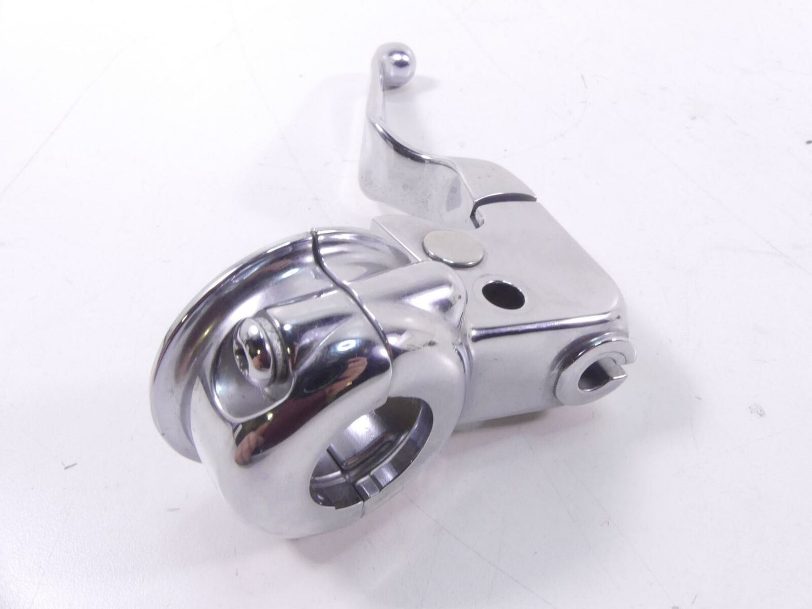 2004 Harley Touring FLHRSI Road King Chrome Clutch Perch & Lever 38608-96 {{ shop.shopifyCountryName }} - Mototech271