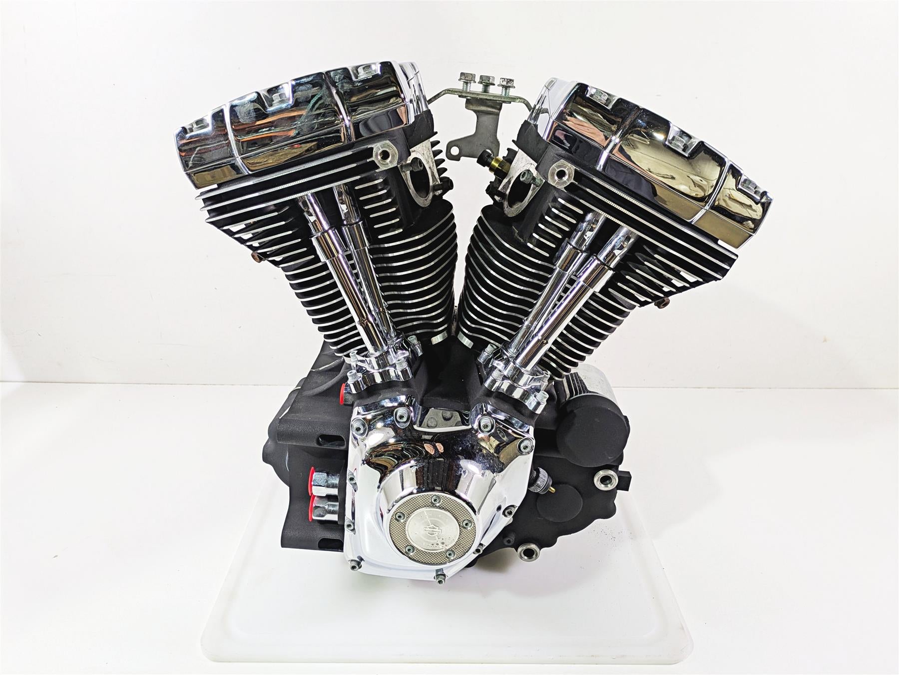 2008 Harley FXCWC Softail Rocker Running 96ci B-Engine Motor 19k -Vid 19612-15B {{ shop.shopifyCountryName }} - Mototech271