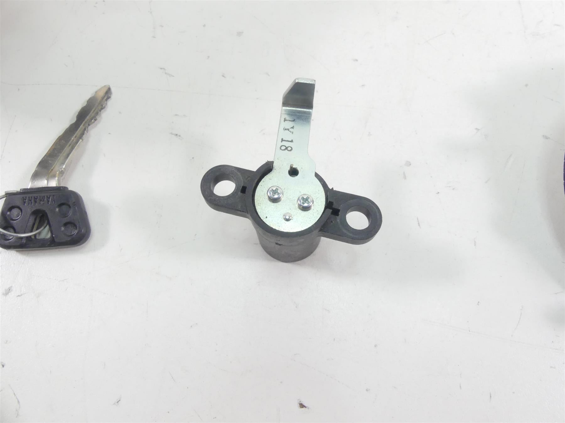 2022 Yamaha MT09 FZ09 Ignition Switch Key Lock Set B7N-82501-10-00