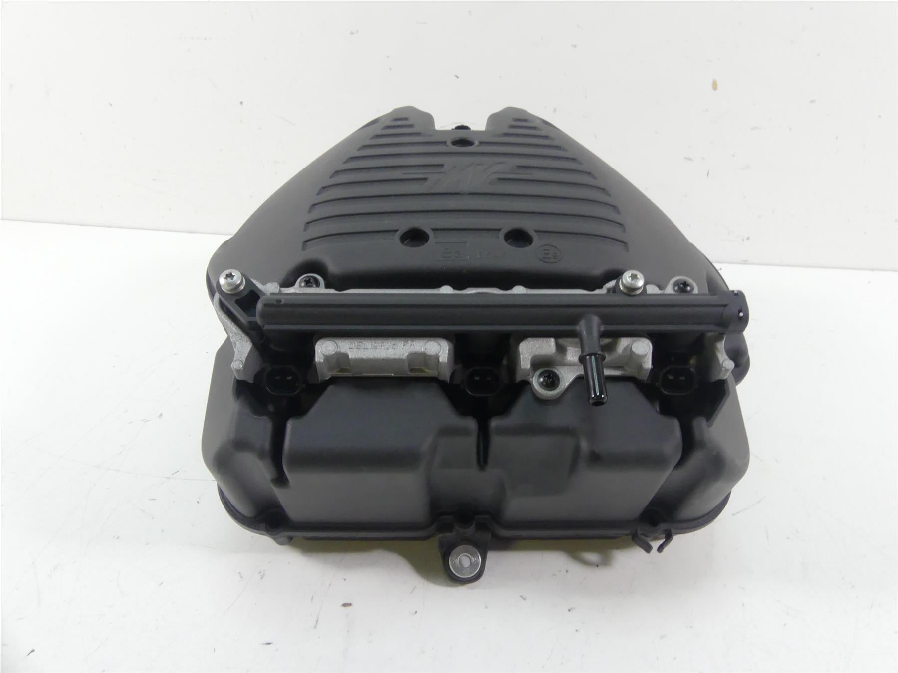 2018 Mv Agusta F3 800 RC Air Box Cleaner Breather Fuel Injectors 8000B5482 {{ shop.shopifyCountryName }} - Mototech271