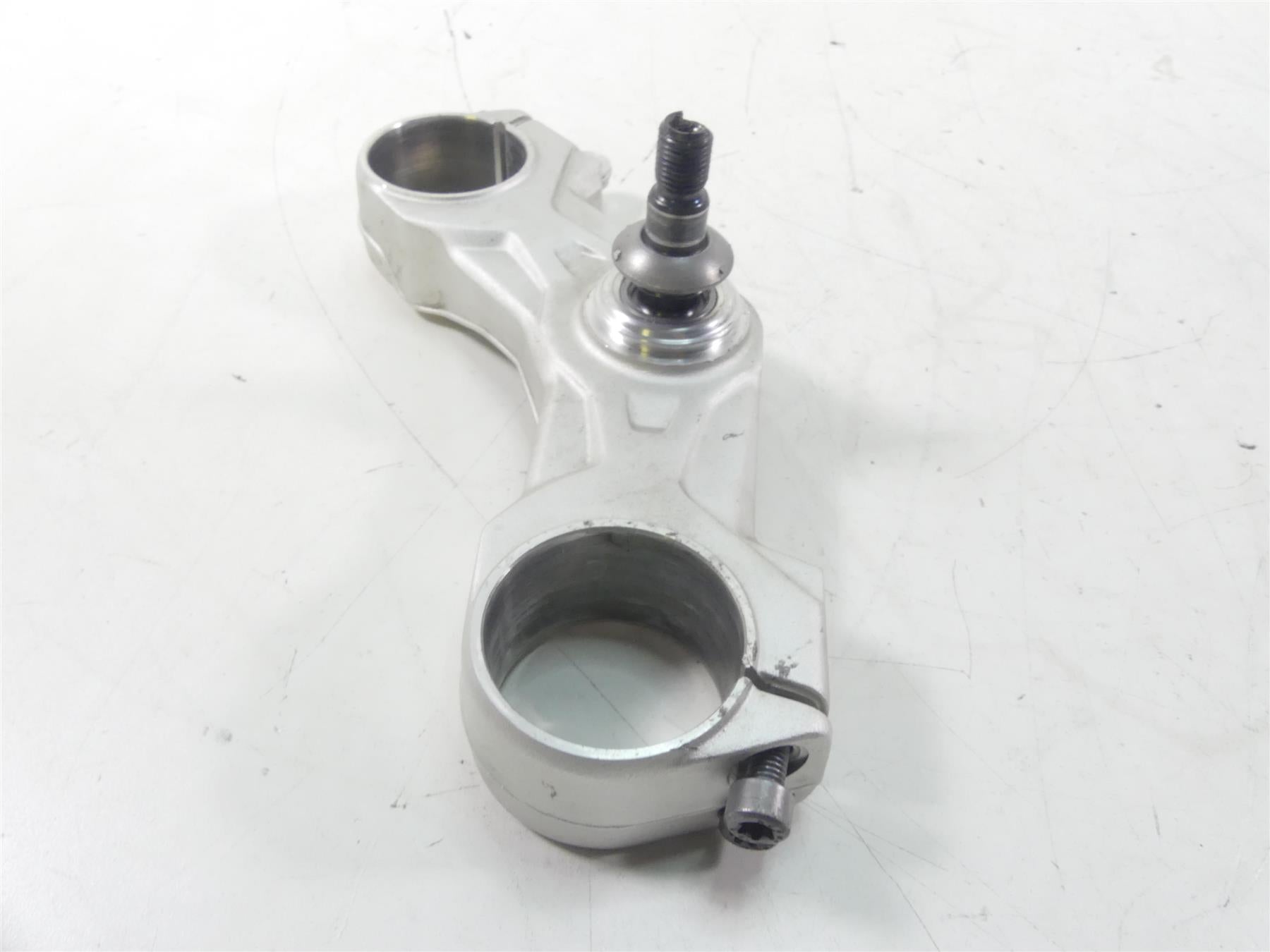2017 BMW R1200GS GSW K50 Lower Tiple Tree Steering Clamp -Read 31429467888 {{ shop.shopifyCountryName }} - Mototech271
