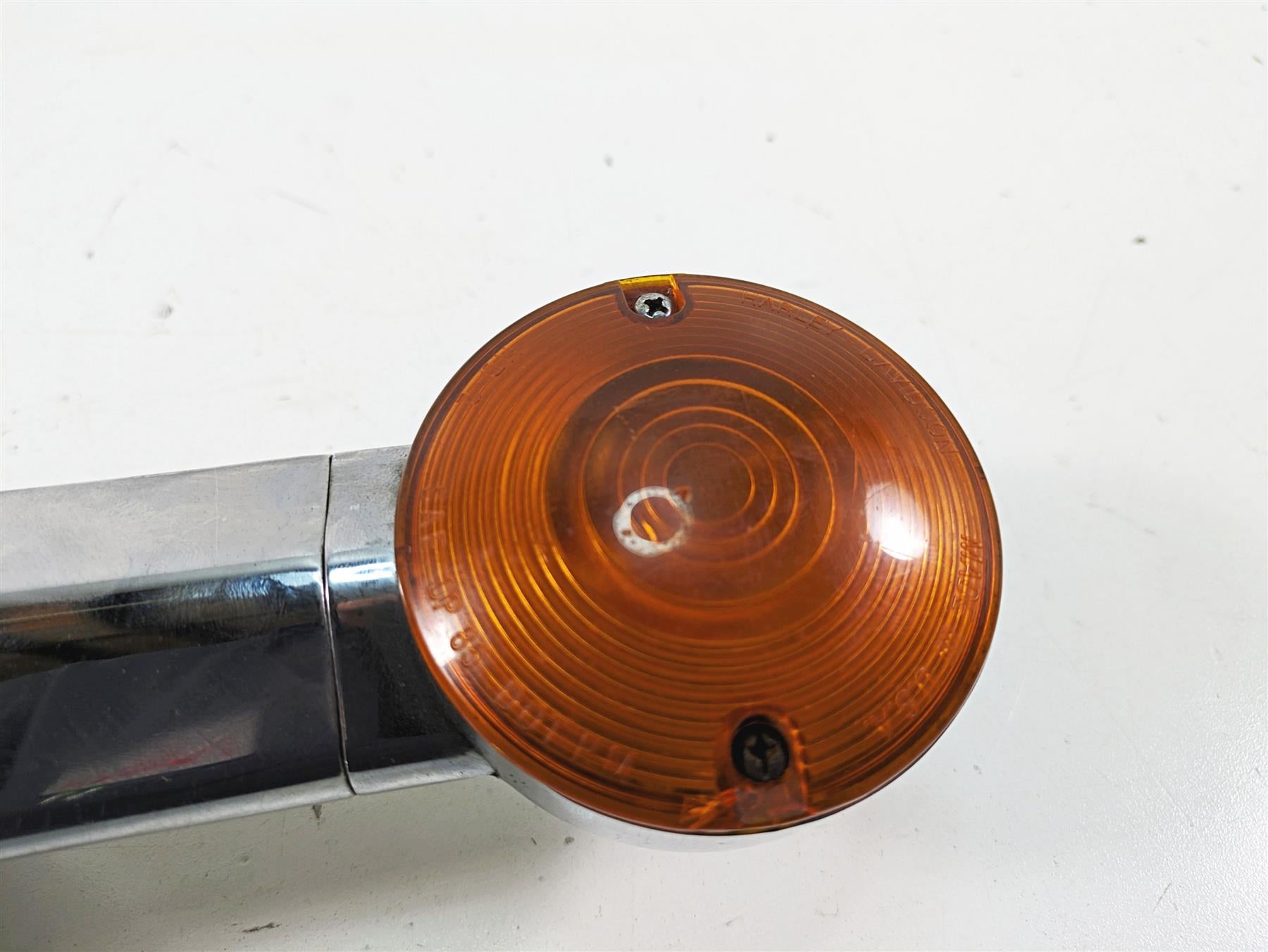 2005 Harley Touring FLHTCUI Electra Glide Rear Blinker Turn Signal Bar 68510-74C {{ shop.shopifyCountryName }} - Mototech271