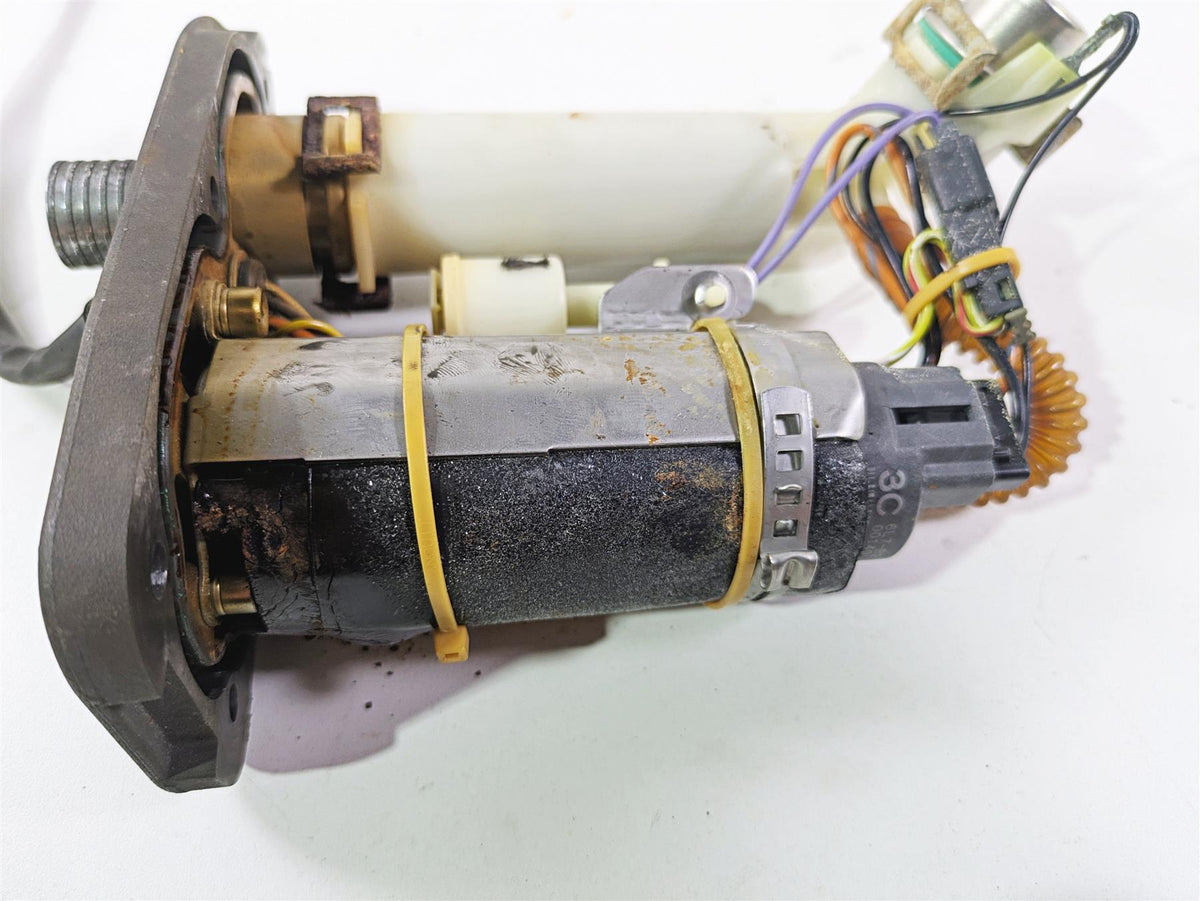 2007 Harley Sportster XL1200 C Fuel Gas Petrol Pump - For Parts 75268-07A {{ shop.shopifyCountryName }} - Mototech271