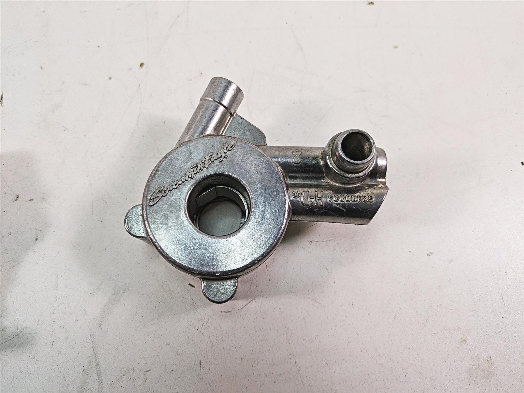 Harley Davidson Big Twin Screamin Eagle Cam Shaft Carrier & Oil Pump 25400018 {{ shop.shopifyCountryName }} - Mototech271