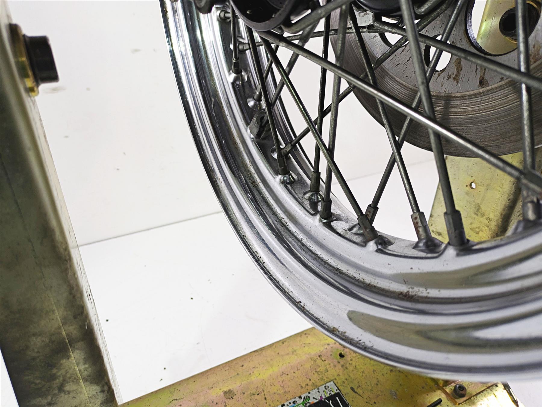 1992 Harley FLSTC Softail Heritage 16x3 Rear Wheel Spoke Rim 40975-86 {{ shop.shopifyCountryName }} - Mototech271