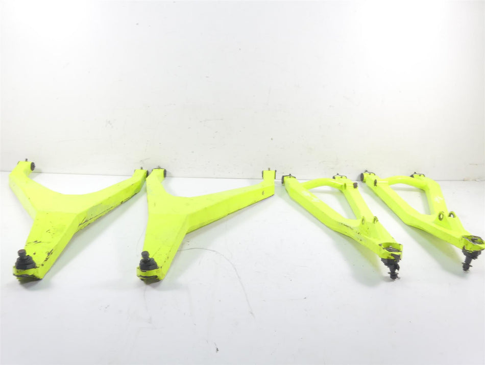 2020 Can Am Maverick X3 XMR Turbo RR Front Boxed 72" Heavy Duty Control Arm Set {{ shop.shopifyCountryName }} - Mototech271