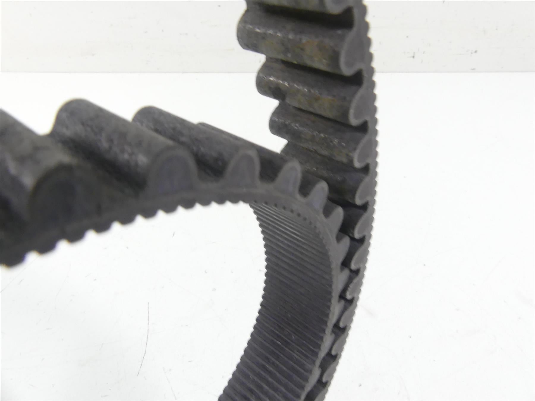 2013 Victory Cross Country Rear Drive Belt 154T 28mm 3211107 {{ shop.shopifyCountryName }} - Mototech271