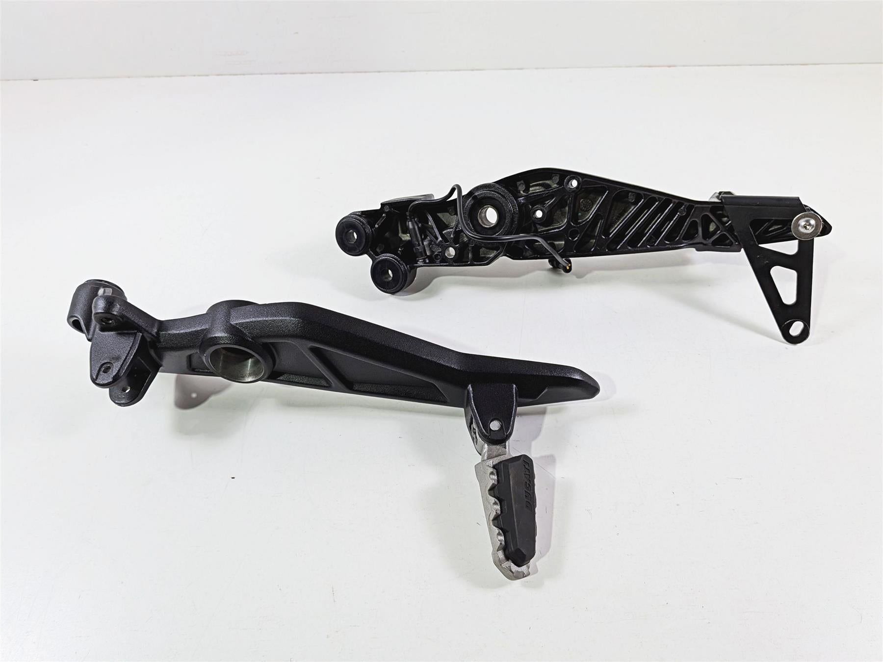 2016 Ducati Hypermotard 939 SP Passenger Foot Pegs & Mounting Brackets 82431901C-Mototech271