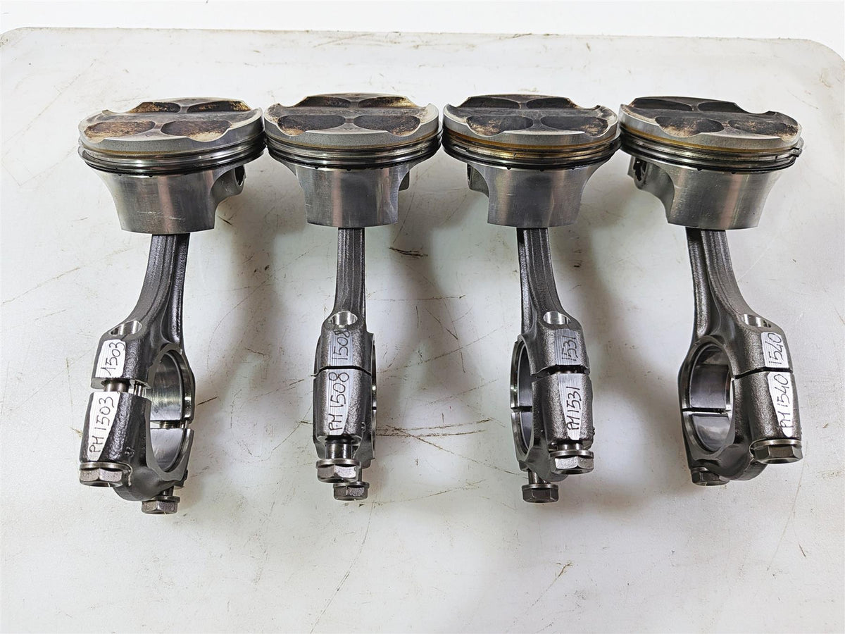 2014 Aprilia RSV4 RR Factory Piston & Connecting Rod Set 2A000166FF CM227501 {{ shop.shopifyCountryName }} - Mototech271