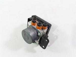 2013 Ducati Hyperstrada 821 Abs Brake Pump Module Unit 54240401A | Mototech271