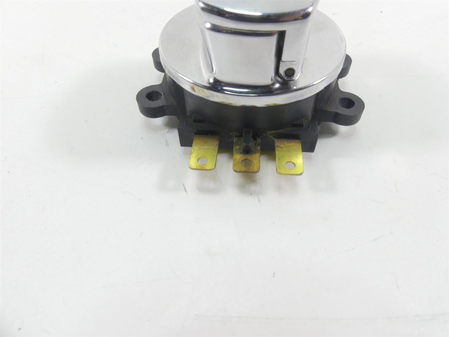 2005 Harley Touring FLHRSI Road King Ignition Switch No Key - Vin 71313-96A {{ shop.shopifyCountryName }} - Mototech271
