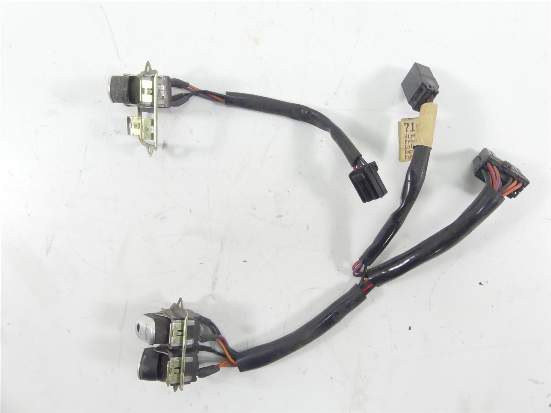 2011 Harley Touring FLTRU Road Glide Auxiliary Speaker Cruise Switches 71625-04 {{ shop.shopifyCountryName }} - Mototech271