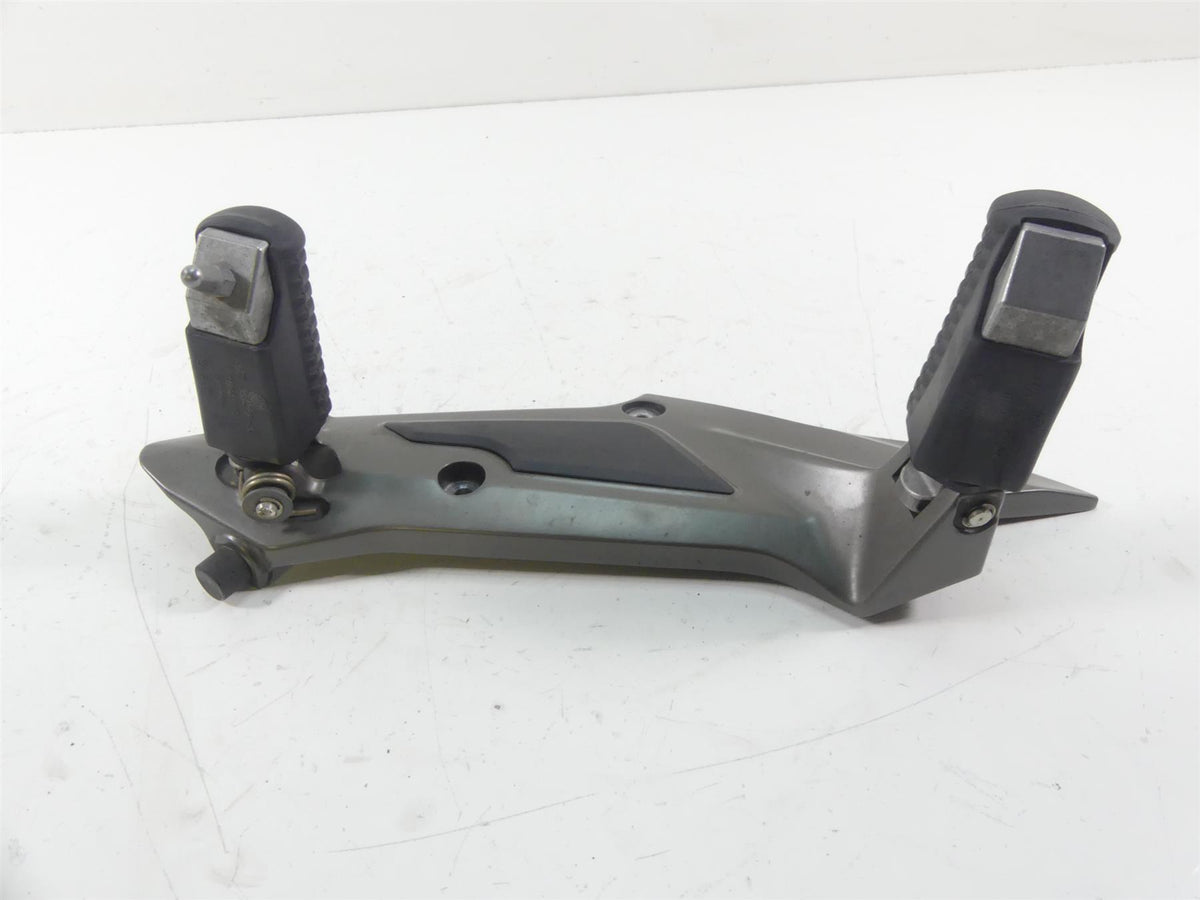 2015 BMW K1600GT K48 Left Rider Passenger Footpeg Foot Peg Rest Set 46717716013 {{ shop.shopifyCountryName }} - Mototech271
