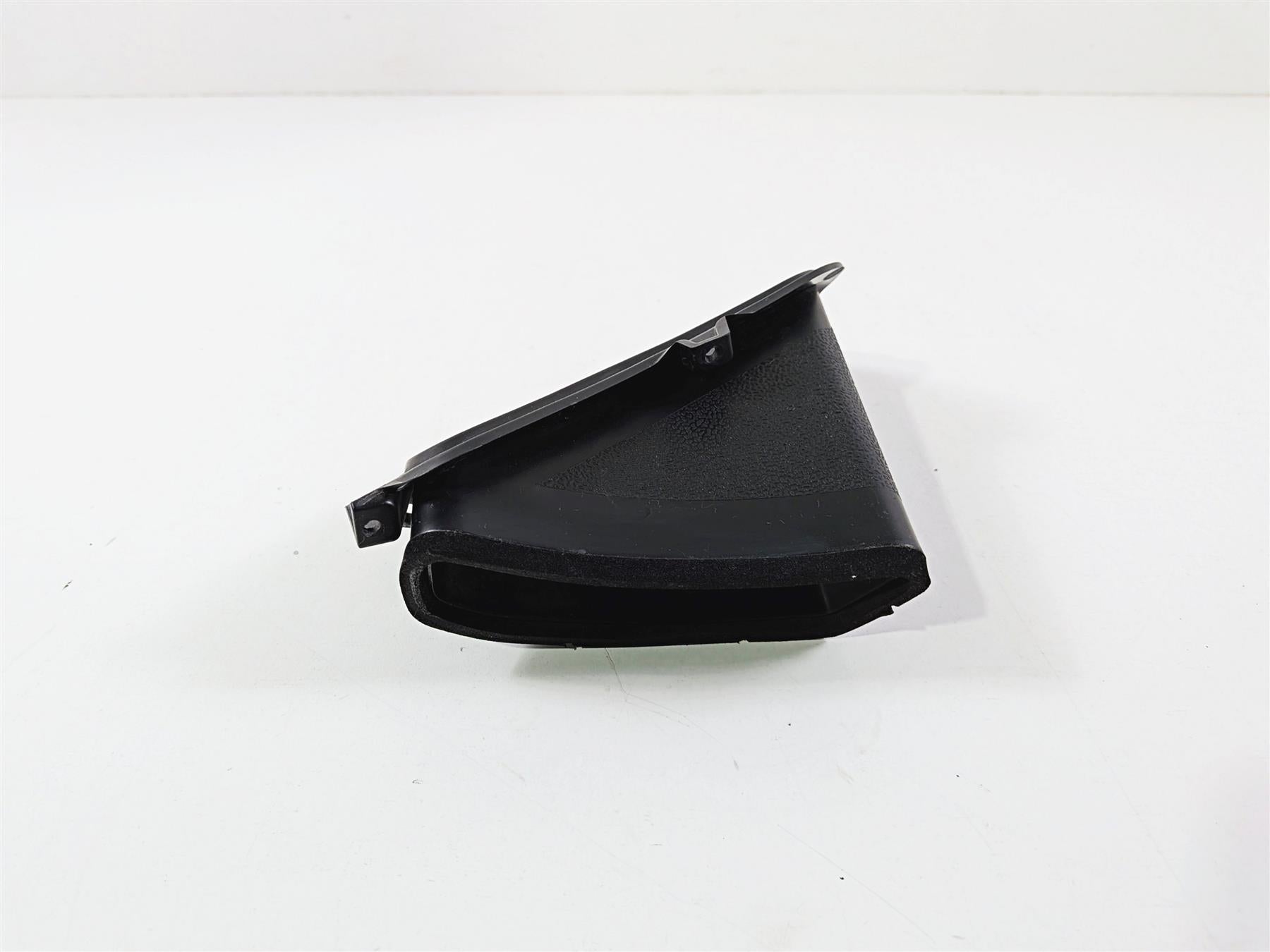 2022 Harley Softail FXLRST Low Rider Left Front Air Inlet Duct Ram 29200157 {{ shop.shopifyCountryName }} - Mototech271