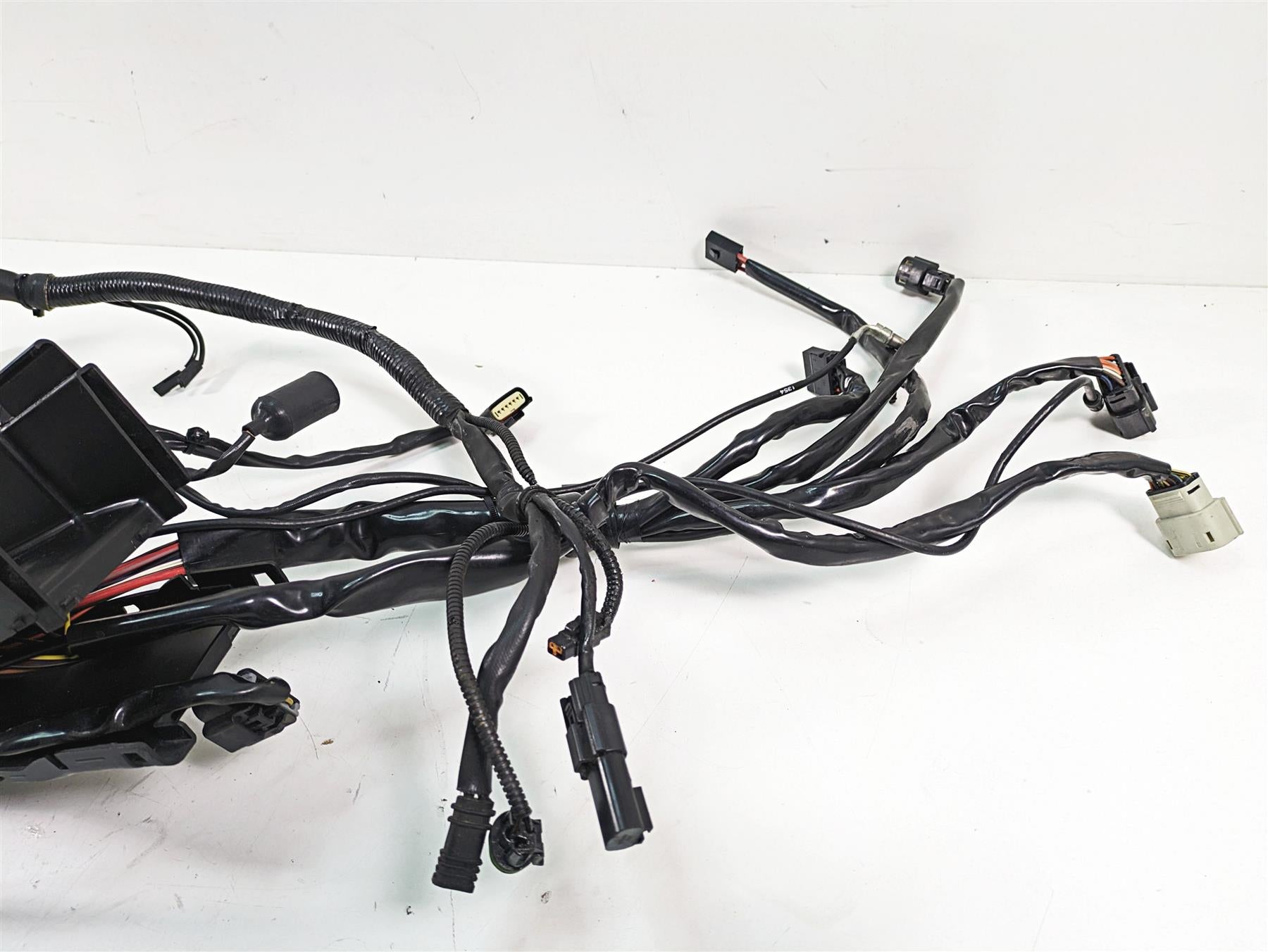 2013 Harley Touring FLHX Street Glide Main Wiring Harness Loom - No Abs 69200300 {{ shop.shopifyCountryName }} - Mototech271