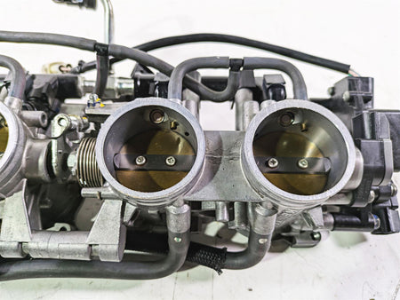 2016 Suzuki GSXR1000 Keihin Throttle Body Bodies Fuel Injection 13406-47H40 {{ shop.shopifyCountryName }} - Mototech271